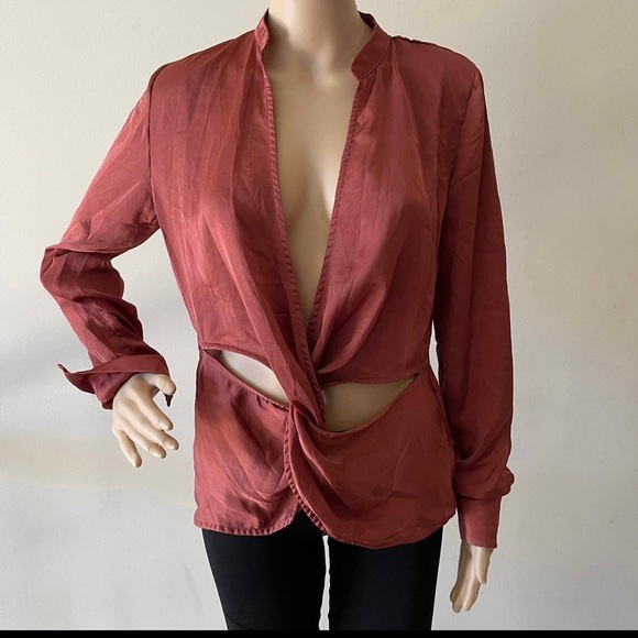 Cutout Asymmetrical Long Sleeve Blouse Size S - Picture 9 of 12